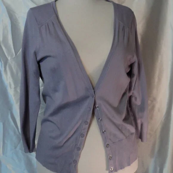 Women's Lavendar Snap Up V-Neck Cardigan Sweater - Picture 1 of 5
